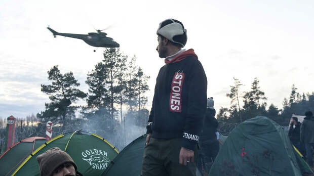 Лагерь нелегальных мигрантов на белорусско-польской границе - РИА Новости, 1920, 23.11.2021