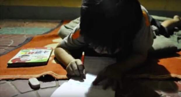 href="http://theriflebird.com/people/homeless-man-finds-a-baby-in-the-garbage-8-years-later-im-speechless/">theriflebird.com
