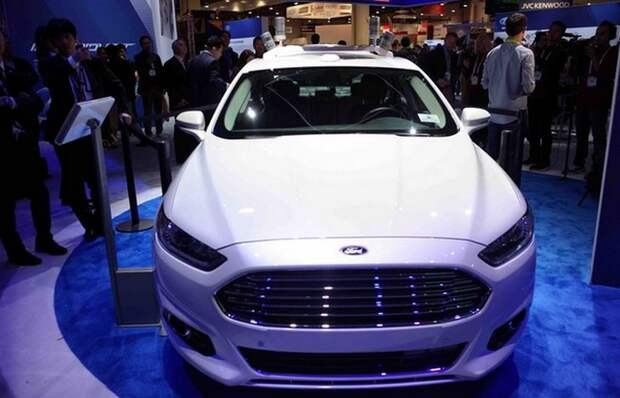 3. Ford Fusion Hybrid Autonomous Test Car 3. Ford Fusion Hybrid Autonomous Test Car CES, автовыставка