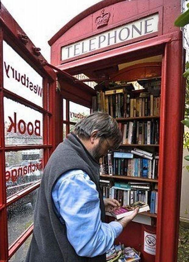 Хорошая идея. Уличная библиотека, где люди обмениваются книгами Хорошая идея. Уличная библиотека, где люди обмениваются книгами библиотека, книги, прикол, юмор