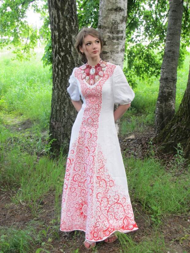 Русское длинное платье