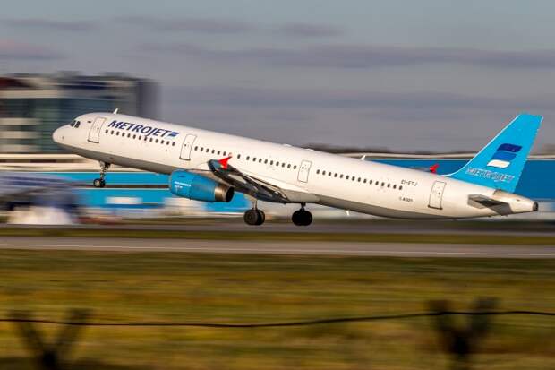 31 октября 2015 года произошла катастрофа российского пассажирского самолета Airbus A321 авиакомпании "Когалымавиа"