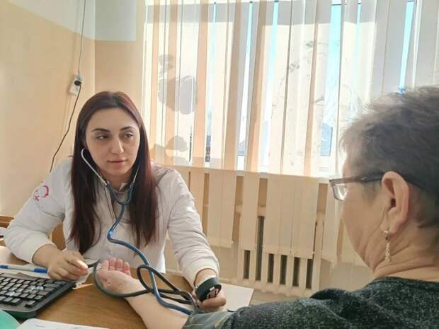 В Красногвардейском районе медики обследовали более ста человек в рамках выездной акции