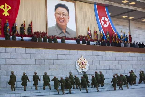 Тем временем в Северной Корее интересное, прикол, северная корея, фото