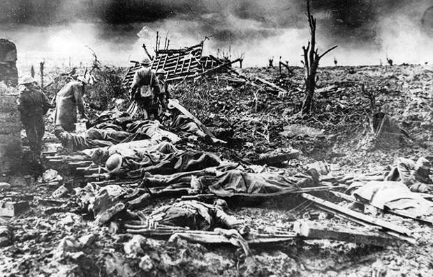 Британские солдаты, погибшие при Пашендале.warfor.me