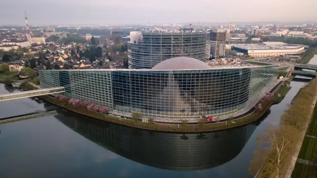 Тренд на дискредитацию: в Европарламенте назвали Россию главным источником гибридных угроз