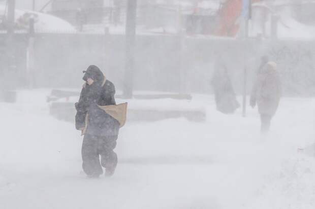 Аномальные снегопады в Москве объяснили