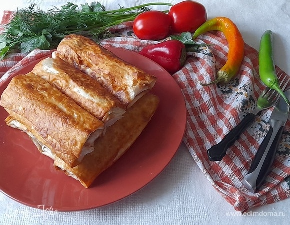 Трубочки из лаваша с сосисками