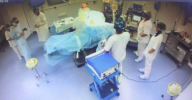 В Бурятии врачи пришили ребёнку отрезанную циркулярной пилой руку