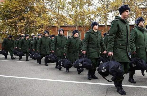 Кому надо будет лично появиться в военкомате