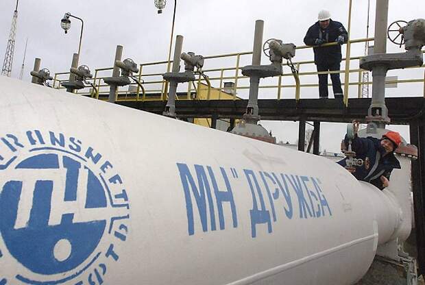Польша собирается вытеснить нефть из РФ со своего рынка