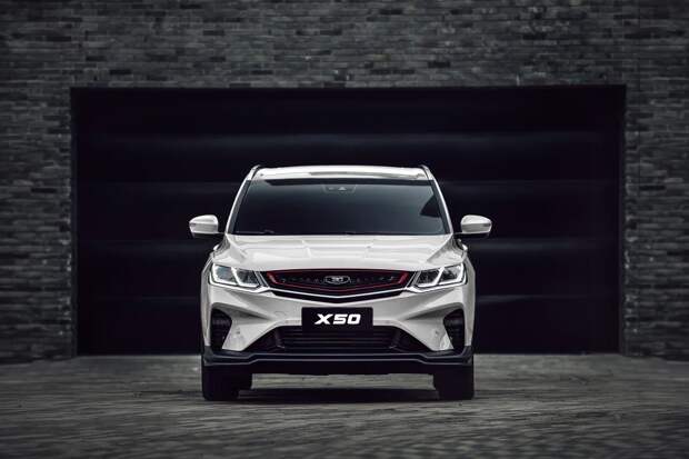 Белорусский гибридный кроссовер Belgee X80 PHEV с запасом хода 1000 км