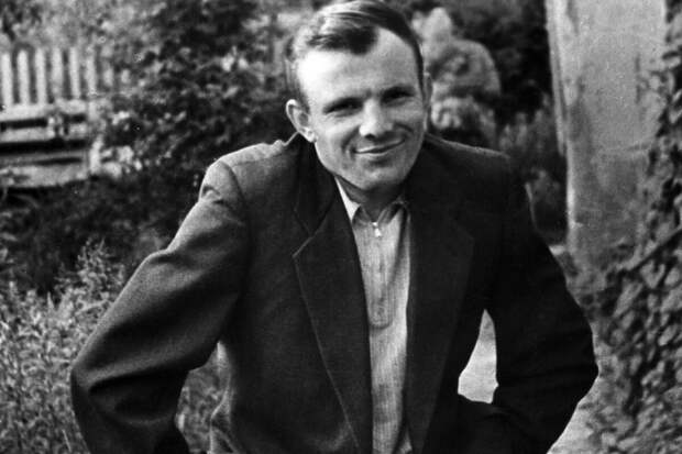 Мурал в честь Юрия Гагарина открыли в сербском Белграде