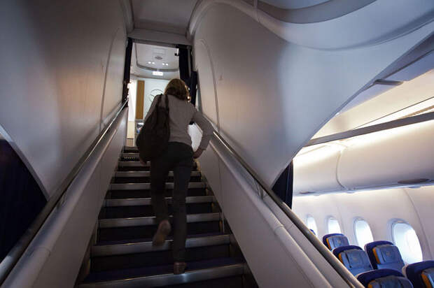 Полет на новом гигантском самолете Airbus A380