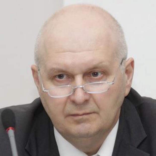 Центра исследований Глава федерального и регионального рынков алкоголя (ЦИФРРА) Вадим Дробиз.