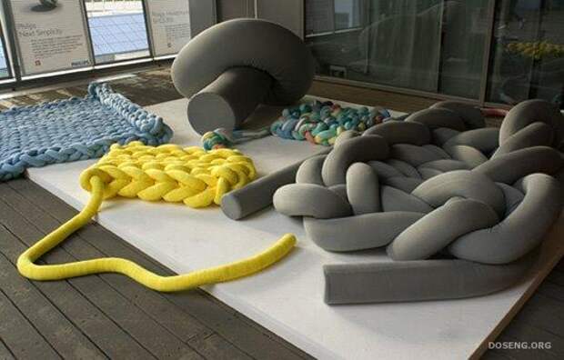 Самые необычные и даже нелепые дизайнерские ковры (13 фото)