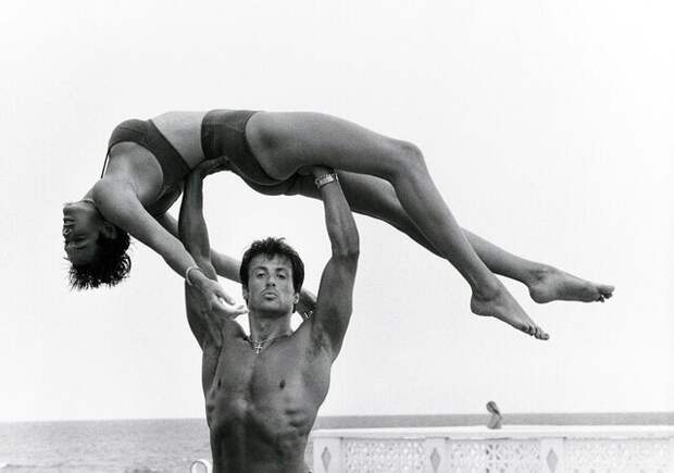 8. Сильвестр Сталлоне и Бриджит Нильсен, Лонг-Айленд, 1987 год 8. Сильвестр Сталлоне и Бриджит Нильсен, Лонг-Айленд, 1987 год