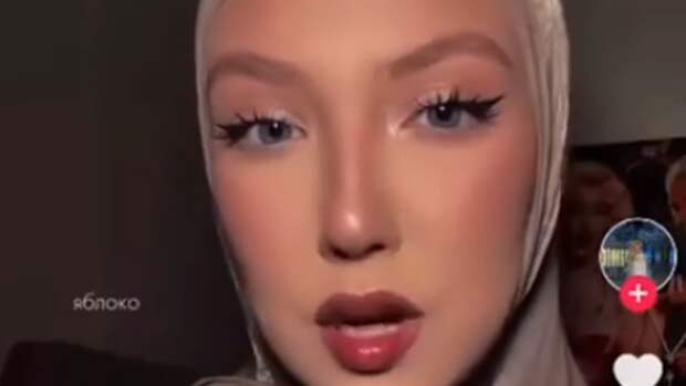 "Вы одурели?": студентка МГУ в хиджабе потребовала подарок на Рамадан от "Золотого яблока"