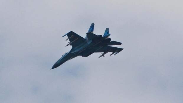 ВКС России сбили украинский самолет Су-27