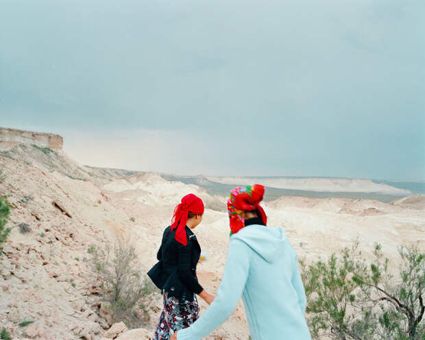 Каспий: элементы - книга фотографа Хлои Дью Мэтьюз