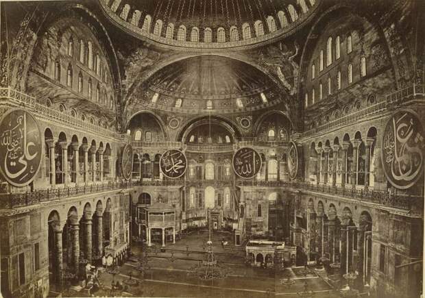 Собор Святой Софии. Внутреннее убранство. Константинополь. Османская империя. 1880 год