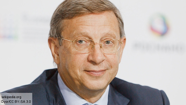 Евтушенков спрогнозировал скорое снижение курса доллара