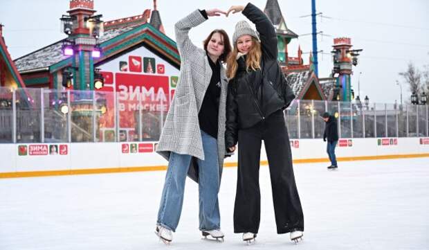 Бесплатные тренировки по катанию на коньках посетили порядка 4 тыс. человек в рамках «Зимы в Москве»