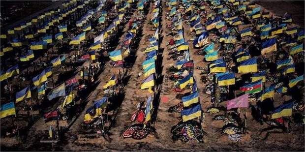 «Нам не нужна оборона» – в Киеве хотят могилизовать ещё полмиллиона