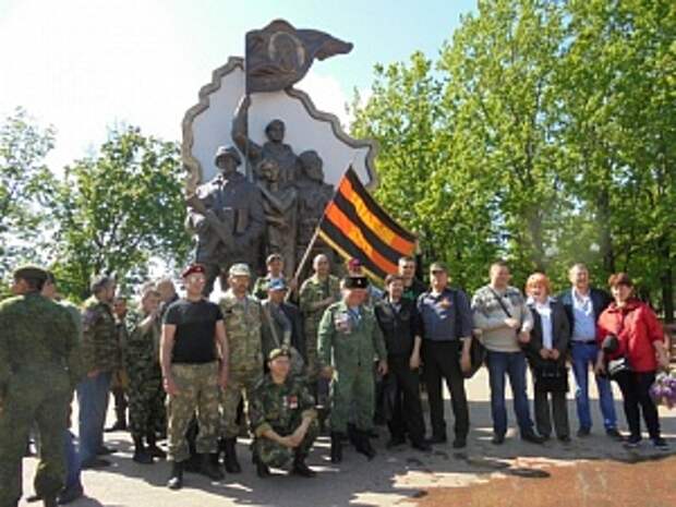Город над Луганью Город над Луганью