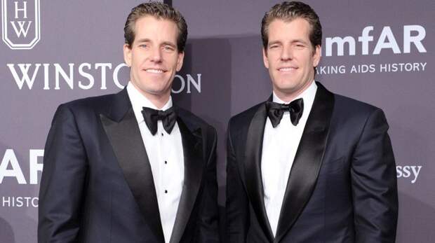 Братья-близнецы из Нью-Йорка стали первыми биткоиновыми миллиардерами биткоины, богачи, в мире, вложение, деньги, люди
