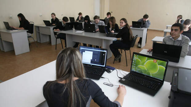 В колледжах Москвы студентов начали учить квантовым коммуникациям и разработке компьютерных игр