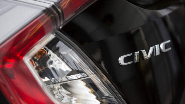 SHOT: в России более 15 млн владельцев японских авто могут остаться без моторов