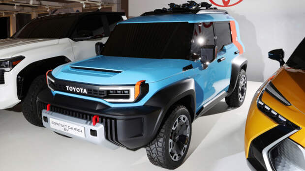 Тойота Компакт Крузер EV