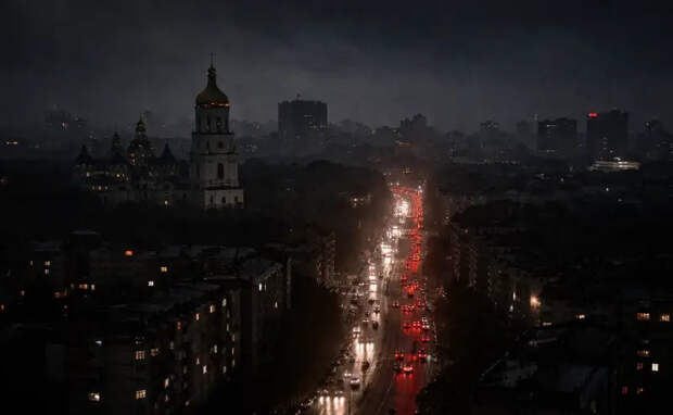 Киев: в шаге от катастрофы или это уже конец?