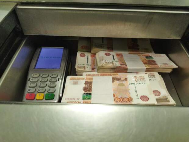 Пенсионерка из Иванова перевела аферистам 740 тысяч рублей