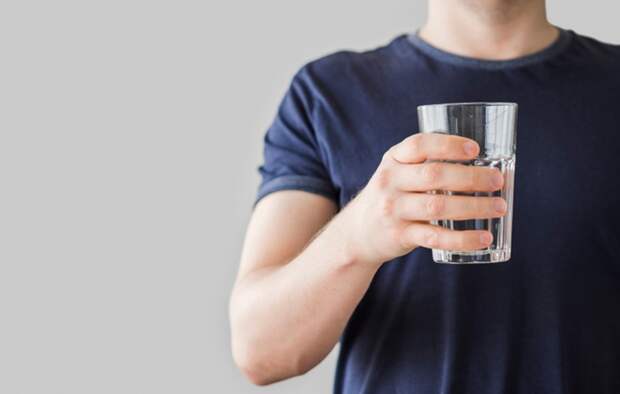 Почему бутилированная вода оказалась вреднее водопроводной