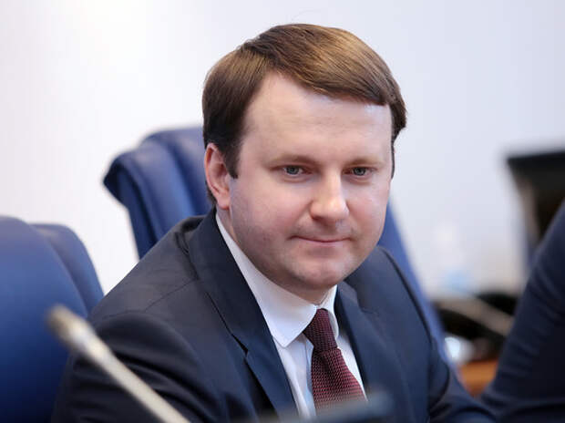 Орешкин: доллар бы стоил 50 рублей, если бы не правительство Орешкин: доллар бы стоил 50 рублей, если бы не правительство