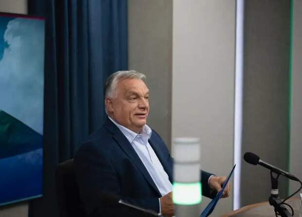 Брюссель хочет сменить Орбана на Мадьяра – СВР