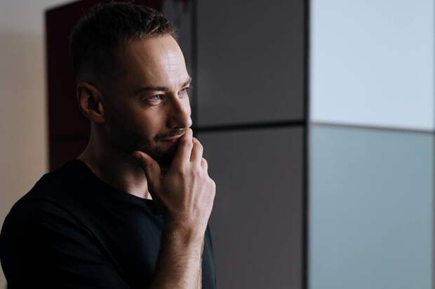 Сын Фриске и Шепелева всё больше похож на маму. Отец рассказал, как справляется с подростком