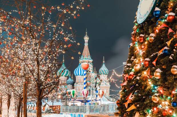 Александр Роджерс: пока гремели праздничные салюты… Александр Роджерс: пока гремели праздничные салюты…