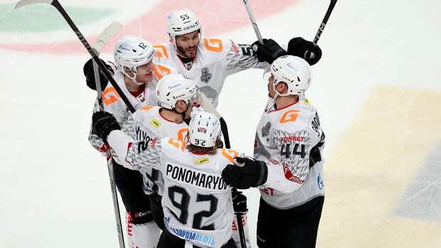 «Авангард» обыграл «Локомотив» в полуфинале Кубка Гагарина и повел в серии со счетом 3-1