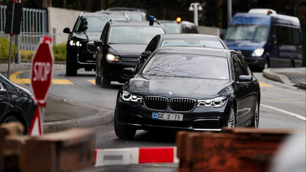 Российская делегация прибыла на место переговоров по Украине в Женеве