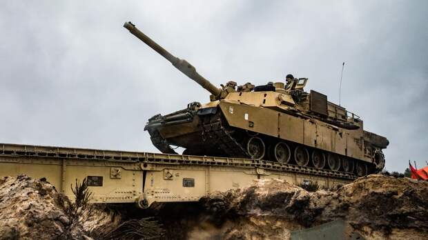 Истерика украинских танкистов: почему американские танки Abrams все больше критикуют