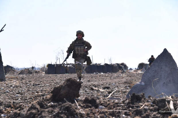 Не Сталинград, но хребет нацистам сломаем – военкор о битве за Донбасс