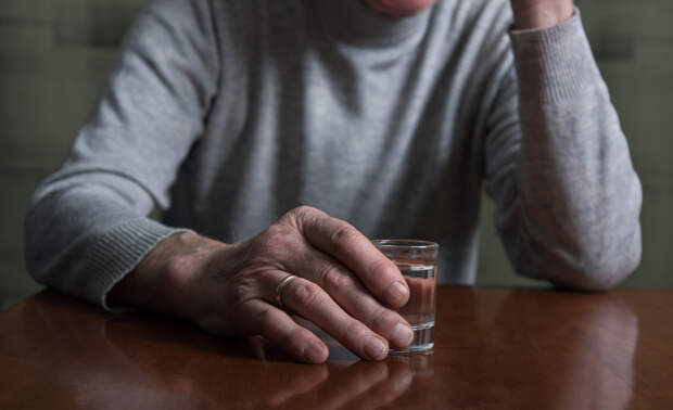 Россиян предупредили о трех грозящих алкоголизмом повседневных ритуалах