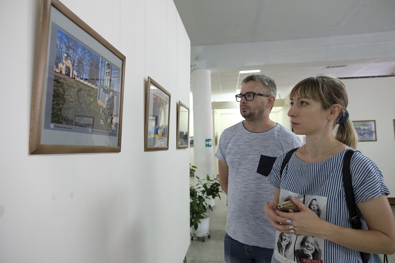 В картинной галерее Адыгеи работает всероссийская выставка «Берега»