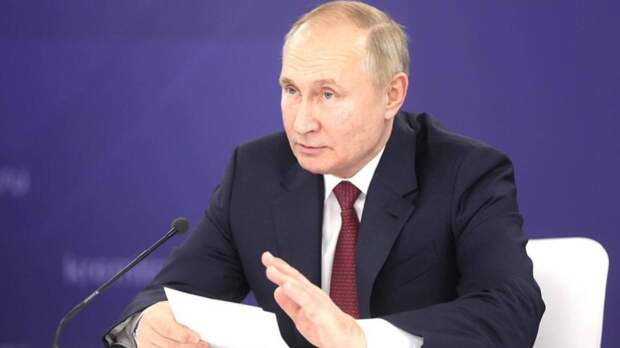 Путин заявил о&nbsp;нелегитимности антироссийских западных санкций