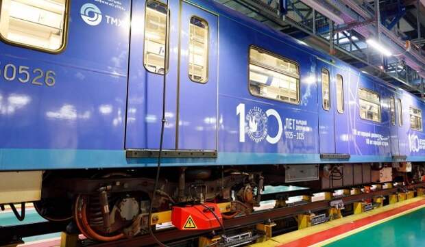 Тематический поезд к 100-летию народной дипломатии начал курсировать в метро