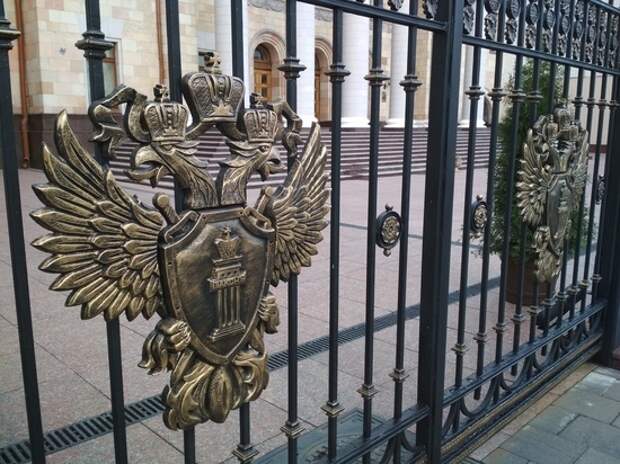 Столичные военные прокуроры вернули казне 200 млн рублей