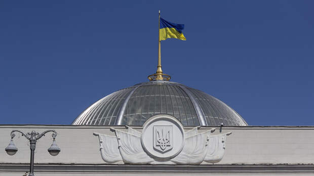 Депутатов Рады заставили сдавать анализы из-за подозрения на вспышку инфекции